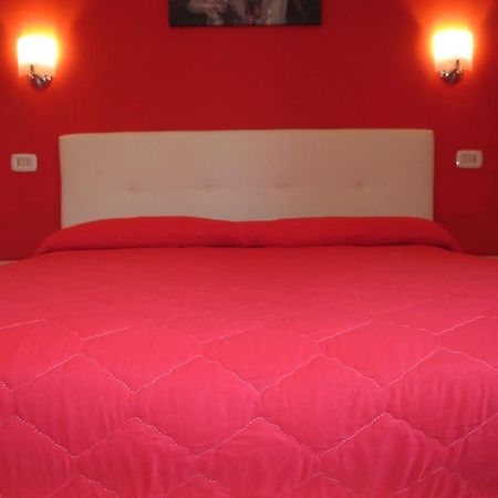 Palinuro Casa Vacanze "Donna Antonia" Екстер'єр фото