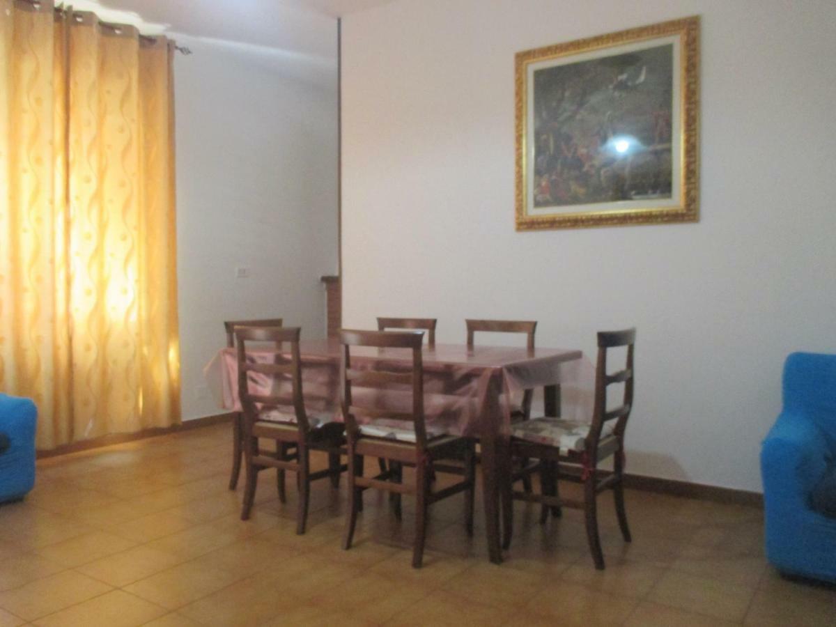Palinuro Casa Vacanze "Donna Antonia" Екстер'єр фото