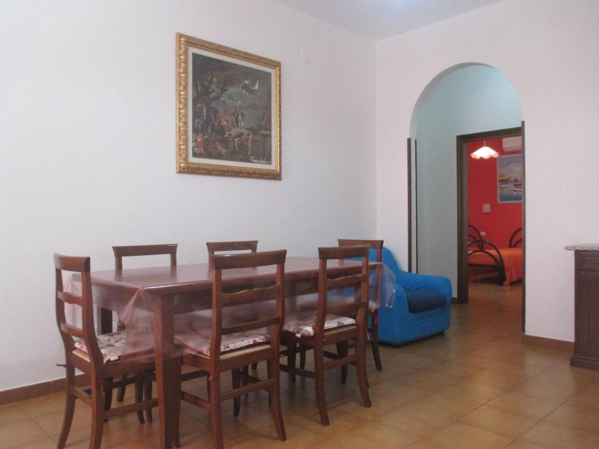 Palinuro Casa Vacanze "Donna Antonia" Екстер'єр фото